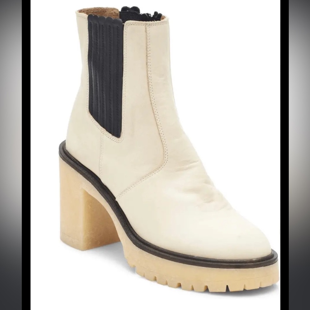 NWOB Free People James Leather Chelsea Ankle Boot Size 38.5 - Picture 1 of 6